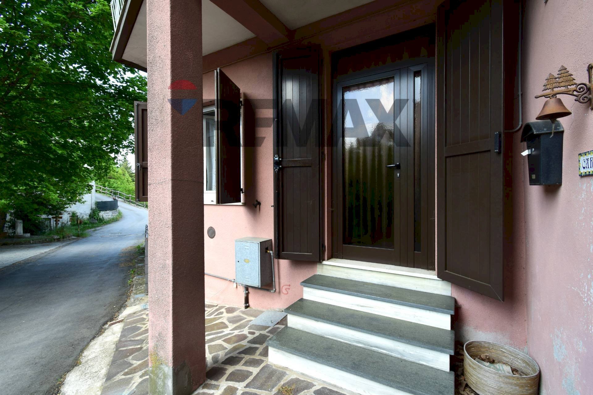 Scale - Casa semi indipendente Strada Castello di Casola
 
23, Terenzo - foto 1