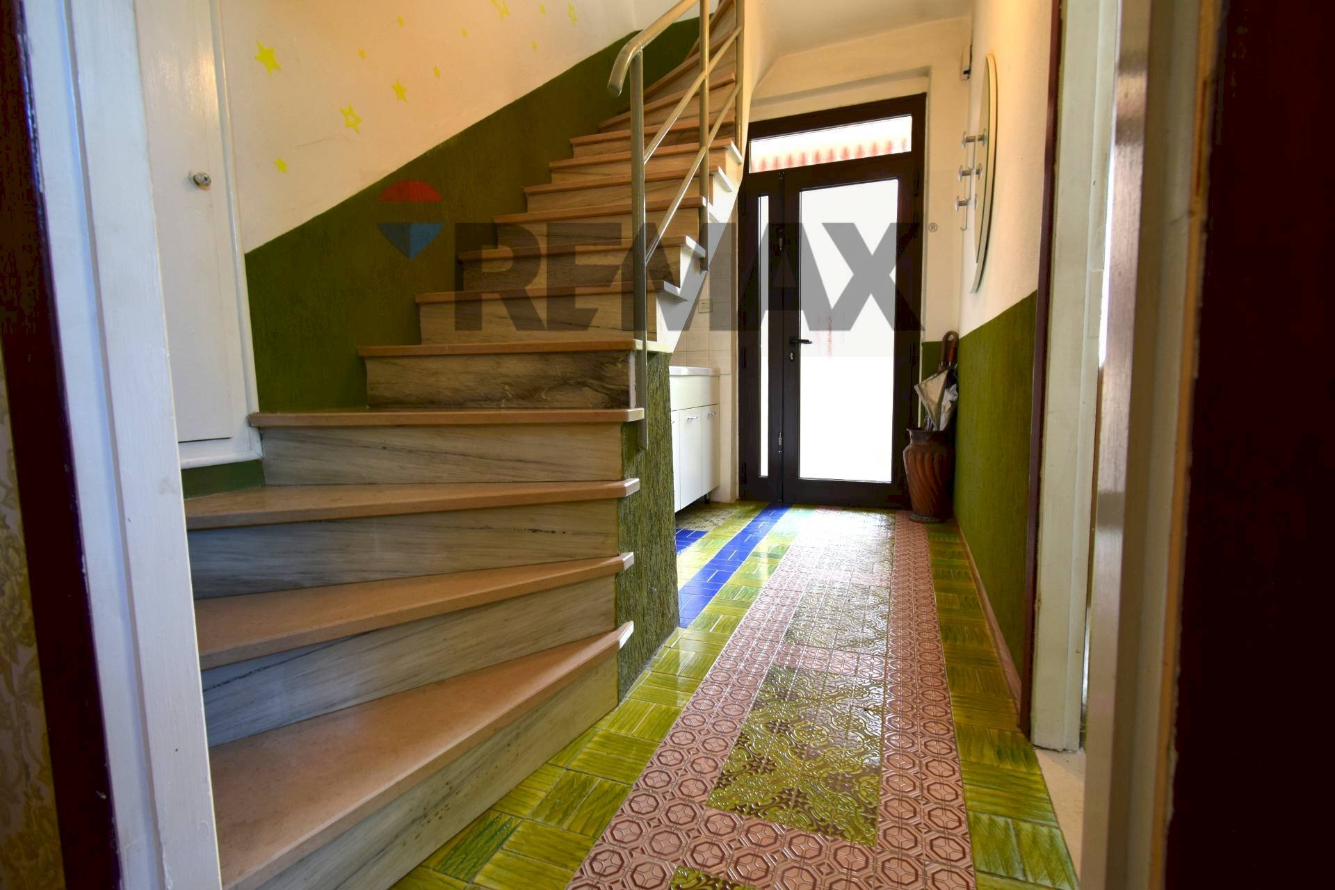 Scale - Casa semi indipendente Strada Castello di Casola
 
23, Terenzo - foto 2