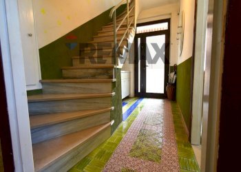 Scale - Casa semi indipendente Strada Castello di Casola
 
23, Terenzo - foto 2