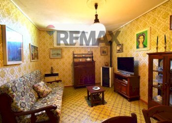 Soggiorno - Casa semi indipendente Strada Castello di Casola
 
23, Terenzo - foto 5