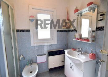 Bagno - Casa semi indipendente Strada Castello di Casola
 
23, Terenzo - foto 27
