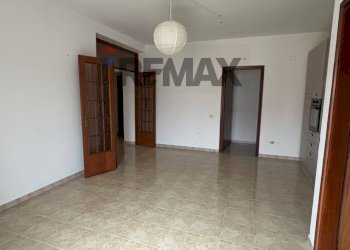 Stanza vuota - Appartamento Via Gioacchino Bocchino
66, San Giorgio del Sannio - foto 8