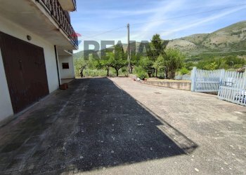 Terrazza - Casa indipendente Forchia - foto 14