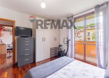Camera / camera da letto - Four-room apartment VIA UGO FOSCOLO
 
14, Tradate - photo 19