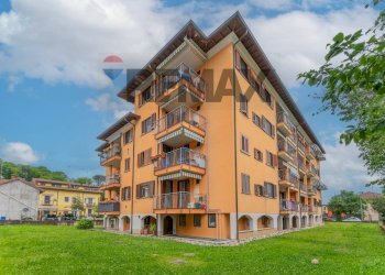 Edificio all\'aperto - Four-room apartment VIA UGO FOSCOLO
 
14, Tradate - photo 35