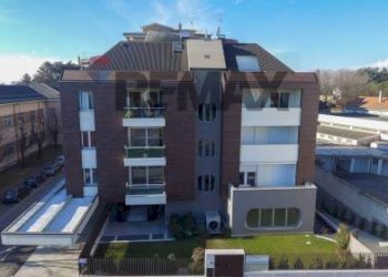 Edificio all\'aperto - Quadrilocale via nannetti
 
10, Busto Arsizio - foto 12