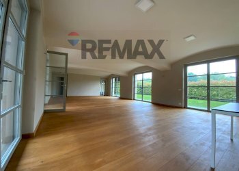 Sala open space - Apartment Via Sant'Isidoro
 
1, Bogogno - photo 5