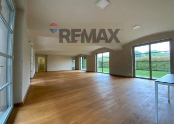 Sala open space - Apartment Via Sant'Isidoro
 
1, Bogogno - photo 13