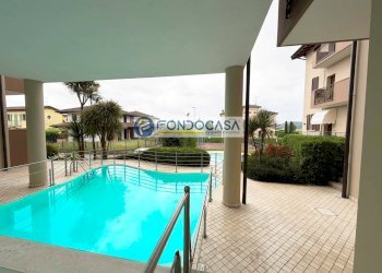 Foto 1 - Three-room apartment via vaccarolo
 
2H, Desenzano del Garda - photo 1