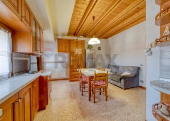 Sala da pranzo - Apartment via Roma
 
29, Borgo Veneto - photo 10