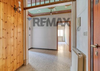 Hall / corridoio - Three-room apartment via Veneto
 
32, Chioggia - photo 1
