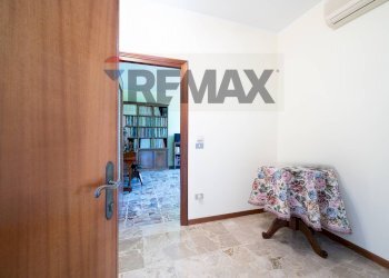 Stanza vuota - Villa Parma - foto 25