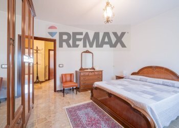 Camera / camera da letto - Villa Parma - foto 37