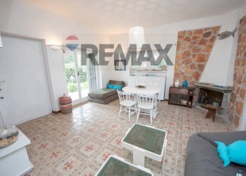 Soggiorno - Semi-detached house letizia in fiore
 
6, Anzio - photo 11