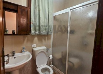 Bagno - Appartamento VIA Cecco Angiolieri
 
37, Bagheria - foto 15