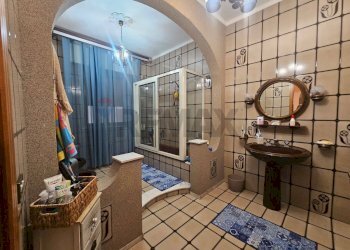 Bagno - Appartamento VIA Cecco Angiolieri
 
37, Bagheria - foto 20