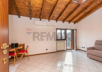 Foto 9 - One-room apartment Origgio - photo 9