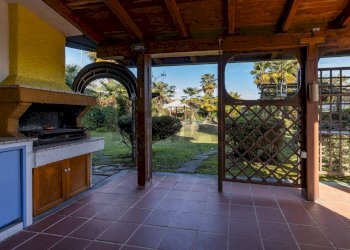 Terrazza - Casa semi indipendente Via delle Gardenie
 
11, Castelletto Sopra Ticino - foto 2