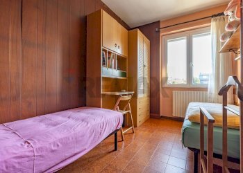 Camera / camera da letto - Casa semi indipendente Via delle Gardenie
 
11, Castelletto Sopra Ticino - foto 19