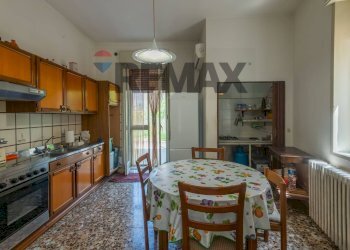 Cucina - Casa indipendente Via Rodolfo Morandi
 
3-5, Buccheri - foto 18