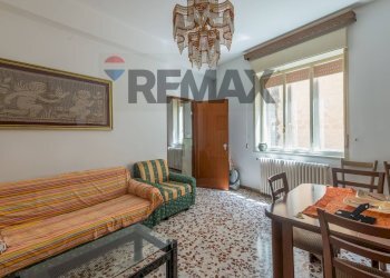 Sala da pranzo - Casa indipendente Via Rodolfo Morandi
 
3-5, Buccheri - foto 21