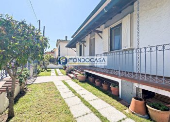 esterno - Villa Via Brunelleschi, Camaiore - foto 2