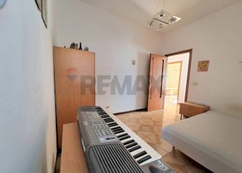 Camera / camera da letto - Four-room apartment Mesagne - photo 25