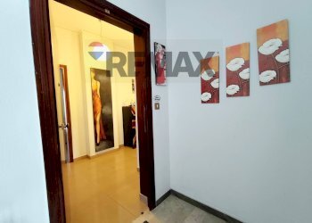 Hall / corridoio - Apartment Via Filippo Brunelleschi
 
104, Palermo - photo 18