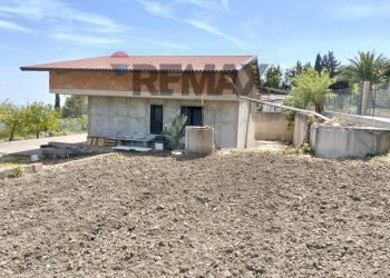 Casa all\'aperto - Villa via Germanò, Mussomeli - foto 10