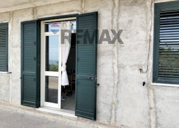 Edificio all\'aperto - Villa via Germanò, Mussomeli - foto 19