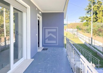 Foto 6 - Independent house grezze
 
27, Desenzano del Garda - photo 6