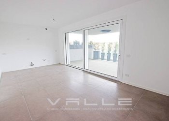 Soggiorno - Three-room apartment via alle cave, Torre Boldone - photo 12