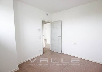 Camera - Three-room apartment via alle cave, Torre Boldone - photo 18
