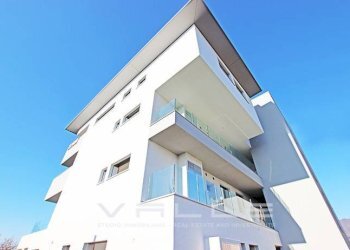 Edificio - Three-room apartment via alle cave, Torre Boldone - photo 20