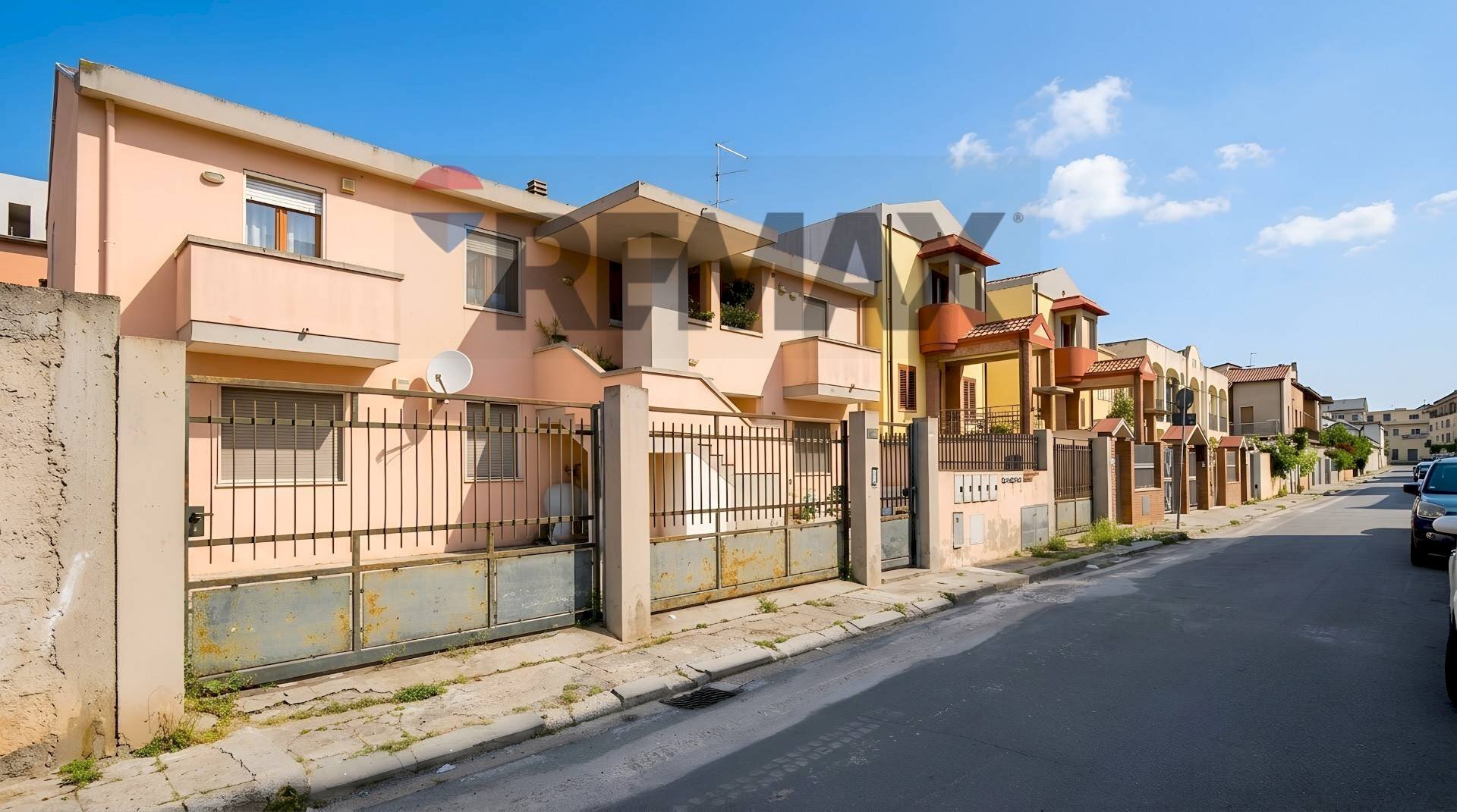 ingresso della palazzina - Three-room apartment Via Giuseppe di Vittorio
41, Selargius - photo 2