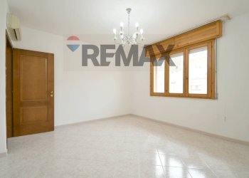 camera da letto nr.1 - Three-room apartment Via Giuseppe di Vittorio
 
41, Selargius - photo 18