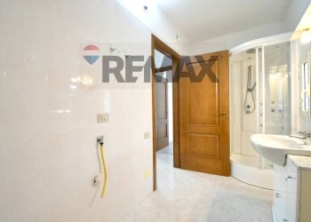 Bagno - Three-room apartment Via Giuseppe di Vittorio
 
41, Selargius - photo 20