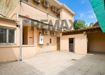 corte privata - Three-room apartment Via Giuseppe di Vittorio
 
41, Selargius - photo 26