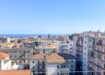 Foto 1 - Quadrilocale Corso Italia
 
93, Acireale - foto 1
