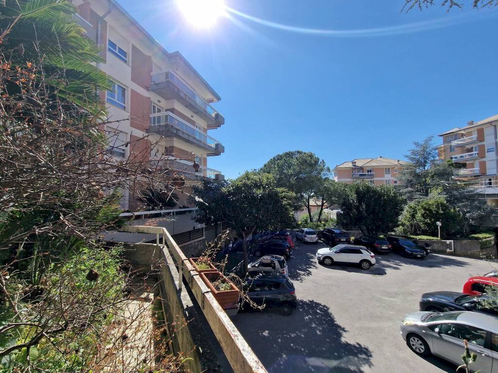 Zona - Four-room apartment via Alessandro Varaldo, 28, Genova (neighborhood Quarto) - photo 2