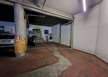 Posto macchina - Quadrilocale via Alessandro Varaldo, 28, Genova (zona Quarto) - foto 10