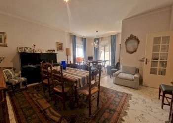 Salone - Four-room apartment via Alessandro Varaldo, 28, Genova (neighborhood Quarto) - photo 19