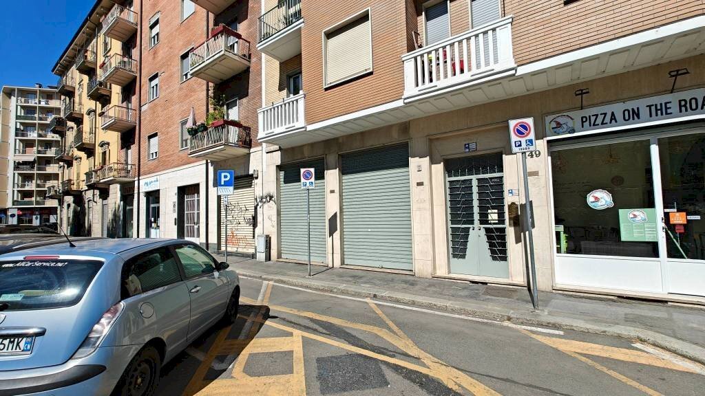 Zona - Negozio corso Svizzera, 149, Torino (zona San Donato) - foto 1