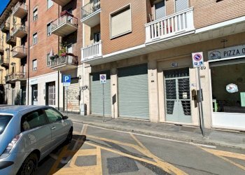 Zona - Negozio corso Svizzera, 149, Torino (zona San Donato) - foto 1