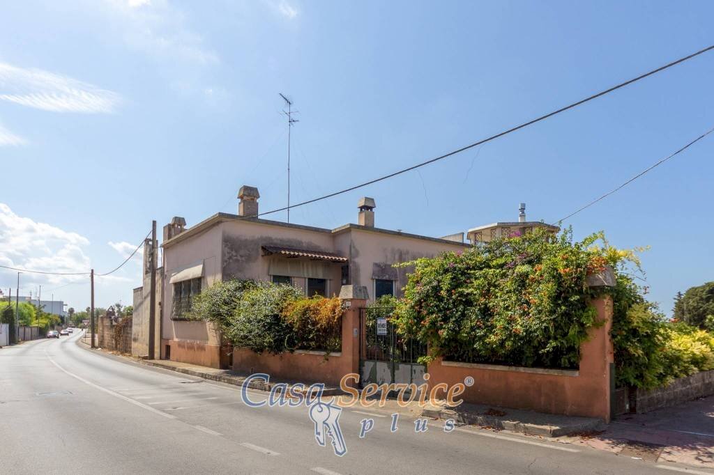 Zona - Independent house via Estramurale di Ponente, Matino - photo 3