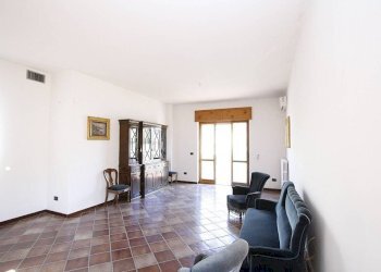 Attic viale Italia, Matino - photo 1