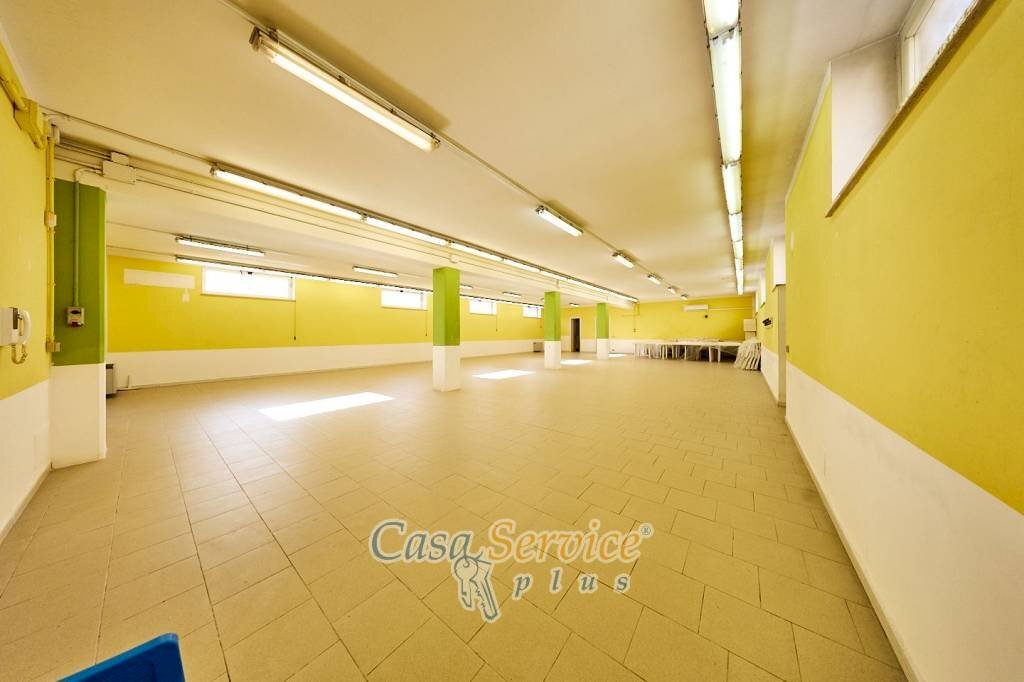 Interno non residenziale - Shed strada Vicinale di Capieli, Racale - photo 3