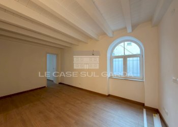 Soggiorno cottura - Three-room apartment via Francesco Redi
7, Toscolano-Maderno - photo 3