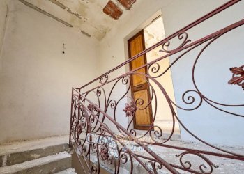 Scala - Stable - Palace via San Lazzaro, Gallipoli - photo 13