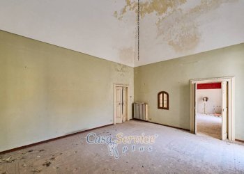 Stanza non arredata - Stable - Palace via San Lazzaro, Gallipoli - photo 21